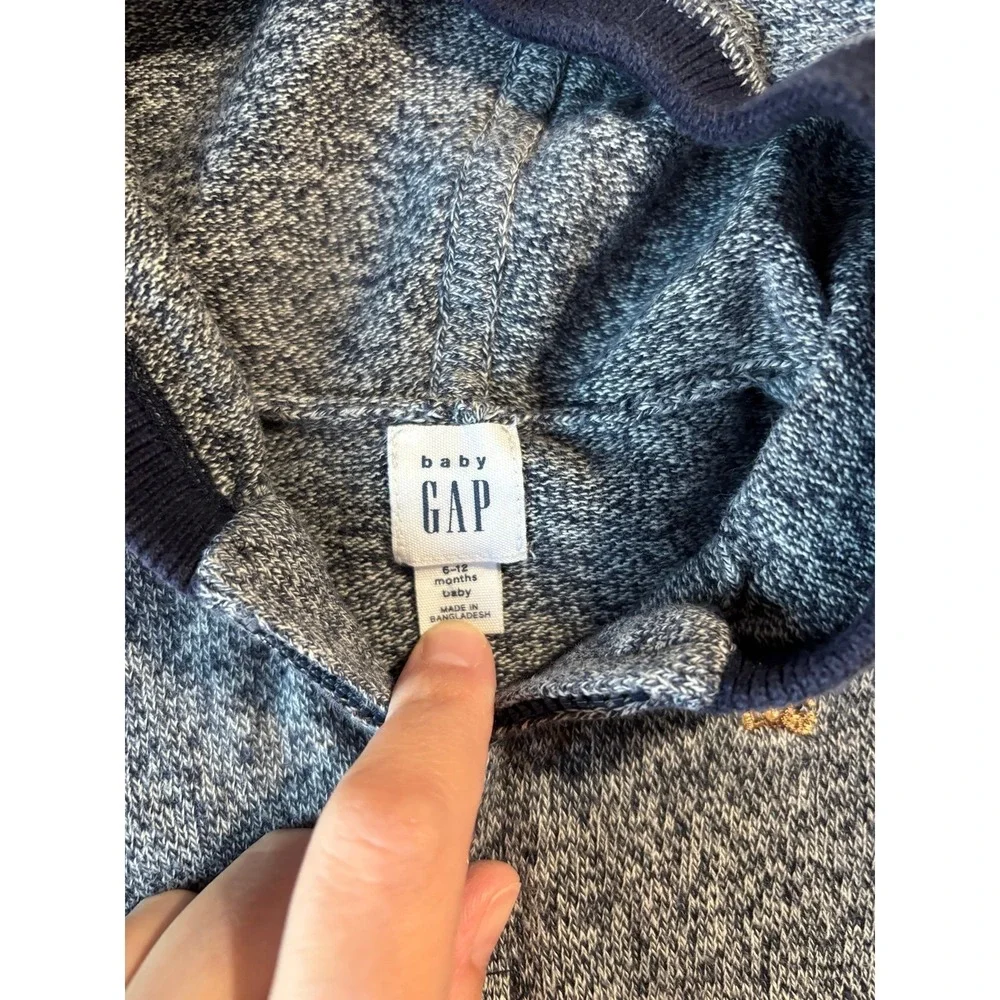 Baby GAP Hooded Zip Up Sweater With Bear Logo‎ Size 6-12 Months